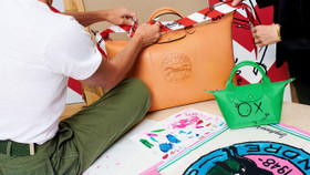 Longchamp hợp tác cùng nghệ sĩ Graffiti André Saraiva