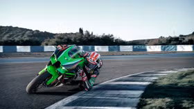 Kawasaki Ninja ZX-10R 2021 cập bến thị trường Việt