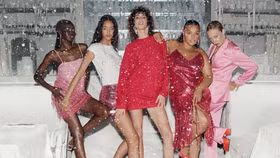 Cùng BST Holiday của H&M mở ra điều kì diệu cho mùa lễ hội cuối năm