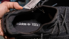 Thiết kế adidas x YEEZY vẫn sẽ được ra mắt dù công ty đã “chia tay” Kanye West