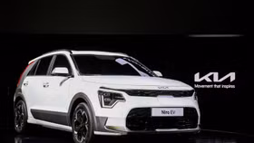 Kia Niro 2023 chính thức trình làng