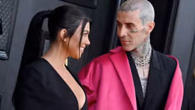 Kourtney Kardashian và Travis Barker đã kết hôn tại Las Vegas