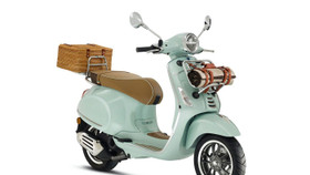 Vespa Primavera Pic nic - Người bạn đồng hành trong dịp dã ngoại mùa hè