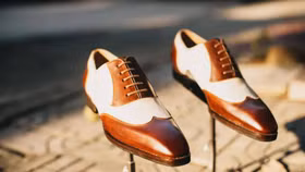 Giày Spectator - Biểu tượng phong cách thời trang kinh điển của quý ông