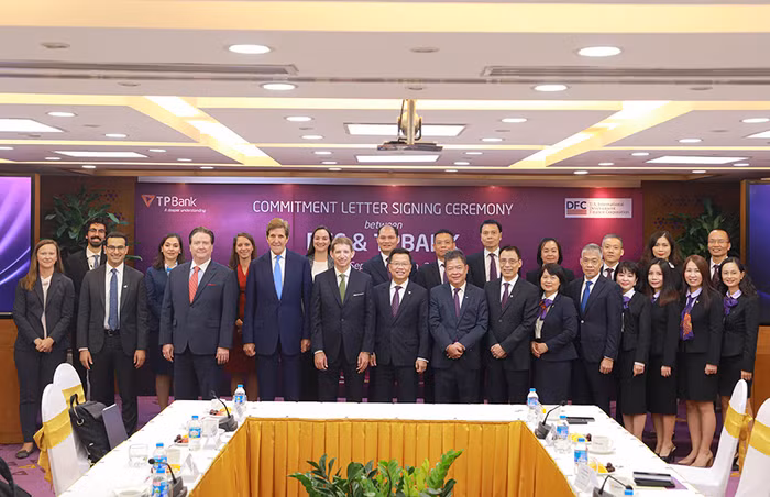 DFC _ TP Bank2400.jpg