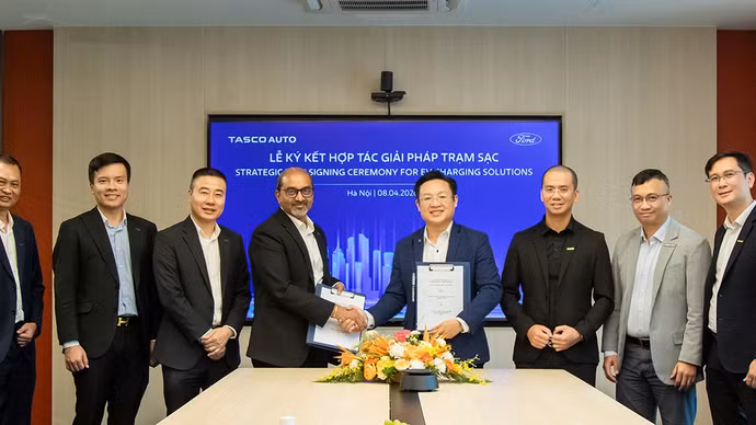 Ford Việt Nam và Tasco Auto hợp tác phát triển mạng lưới trạm sạc xe điện chung
