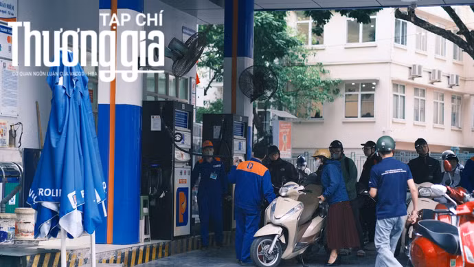 Giá xăng dầu trong nước đồng loạt giảm