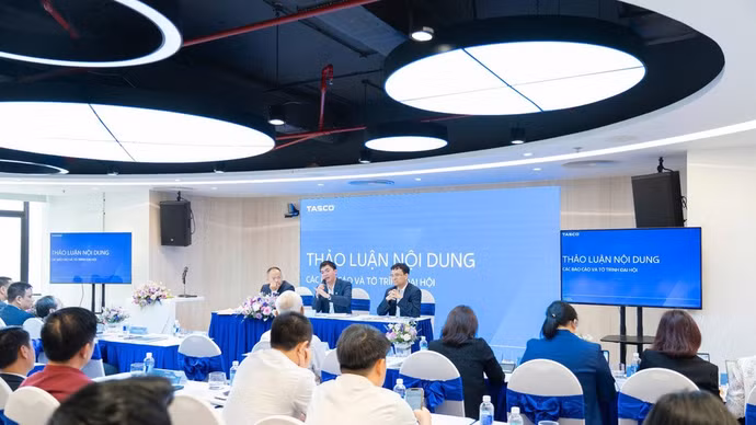 Cổ đông than đầu tư 3 năm chưa "về bờ", Chủ tịch Tasco nói gì? 