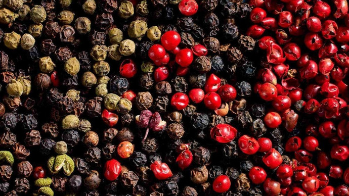 Giá nông sản hôm nay (29/12): Giá cà phê và hồ tiêu đồng loạt đi ngang