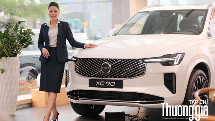 Cận cảnh Volvo XC90 mới tại Việt Nam, giá rẻ hơn trước gần 1 tỷ đồng