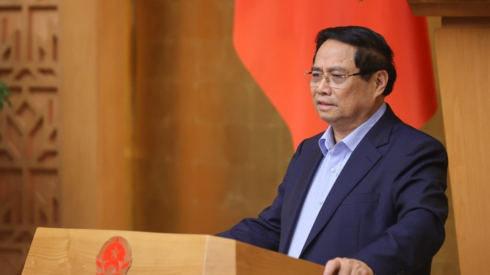 Thủ tướng ghi nhận, biểu dương, đánh giá cao các cấp, các ngành, các địa phương đã nỗ lực vượt bậc, vượt qua khó khăn, thách thức, đạt được những kết quả quan trọng trên hầu hết các lĩnh vực trong 10 tháng đầu năm