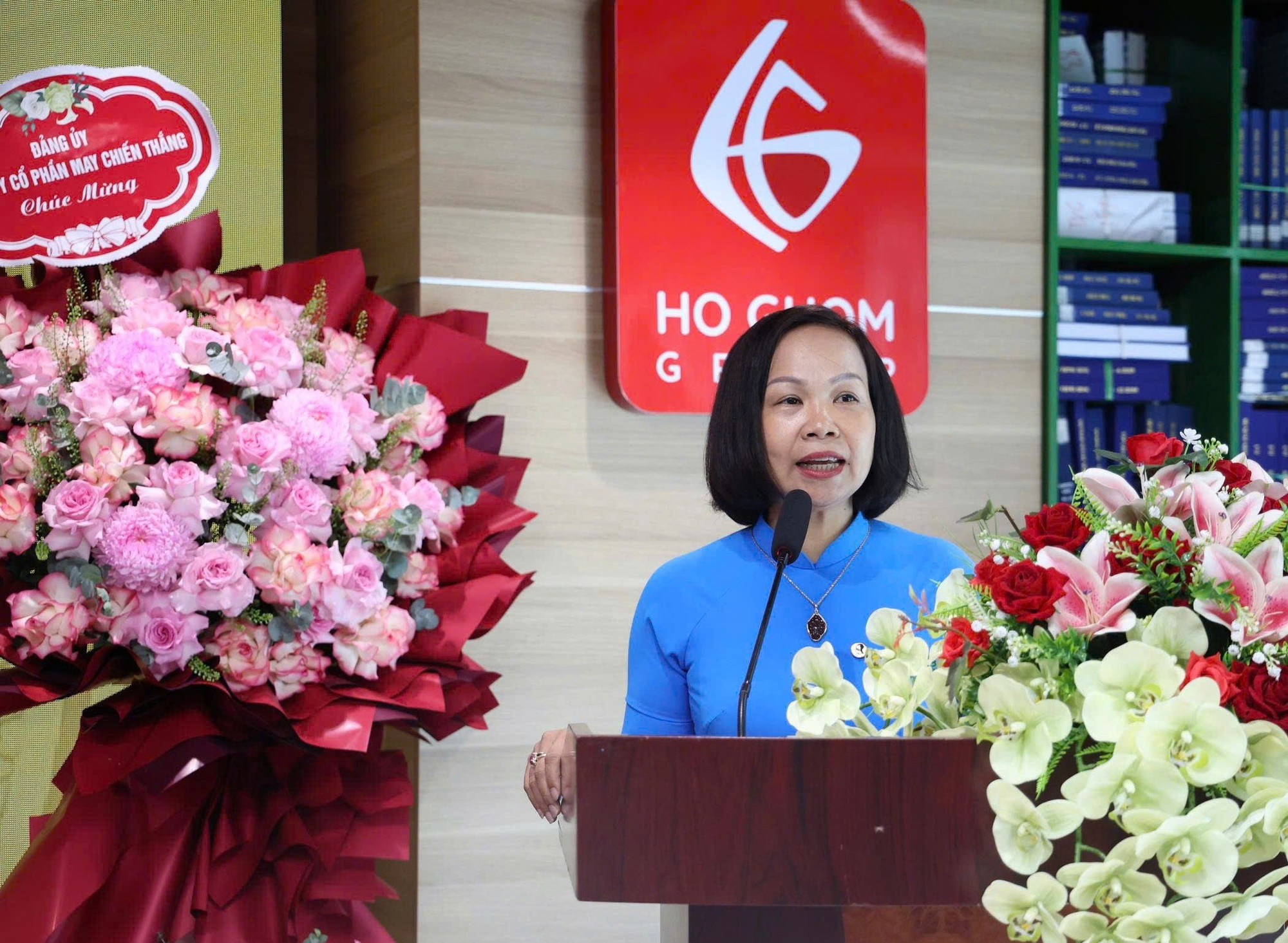 Đồng chí Lại Hà Phương, Quận ủy viên, Chủ tịch Liên đoàn Lao động quận Hà Đông phát biểu chỉ đạo tại Đại hội dong-chi-lai-ha-phuong-quan-uy-vien-chu-tich-lien-doan-lao-dong-quan-ha-dong-phat-bieu-chi-dao-tai-dai-hoi.jpg