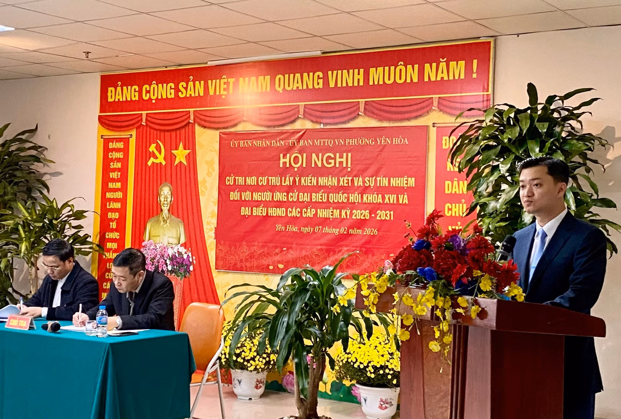 ong-nguyen-minh-triet-uy-vien-du-khuyet-tw-dang-bi-thu-tw-doan-neu-nhan-xet-ve-ong-bui-quang-huy-voi-tu-cach-la-dai-dien-co-quan-nguoi-ung-cu.jpg.avif