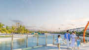 Tại San Hô, không cần đợi đến tuổi hưu, cư dân vẫn có thể sống lâu dài bên biển
