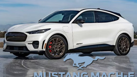 Top 10 mẫu xe ô tô bán chậm nhất Việt Nam tháng 12/2025: Những con số “chạm đáy”