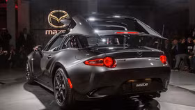 Mazda và mẫu xe “đáng tự hào”