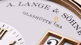 5 mẫu đồng hồ sang trọng cho khởi đầu hoàn hảo của năm mới