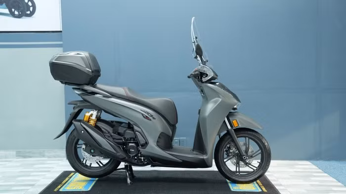 honda-sh350i-3.jpg