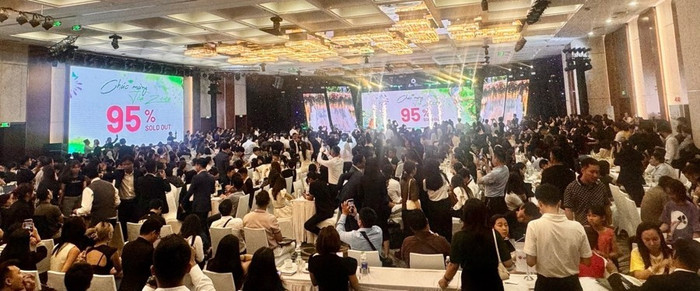 95% tổng quỹ hàng của phân phu Zenia đã được giao dịch 95% tổng quỹ hàng của phân phu Zenia đã được giao dịch