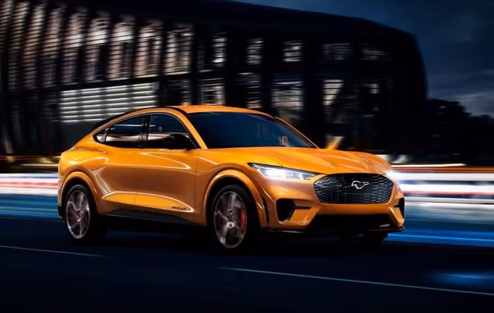 Rộ tin xe điện Ford Mustang Mach-E GT sẽ bán chính hãng tại Việt Nam