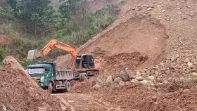 Chủ tịch Bắc Giang yêu cầu siết chặt quản lý tài nguyên khoáng sản