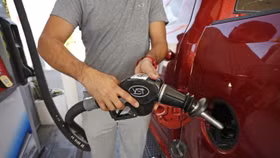 California cấm kinh doanh ô tô chạy xăng vào năm 2035