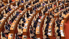 Quốc hội tiến hành miễn nhiệm Chủ tịch Quốc hội, Thủ tướng, Chủ tịch nước