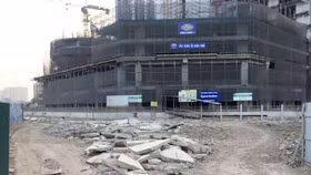 Dự án Sunshine Garden đột ngột dừng thi công không rõ lý do