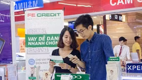 Các chuyên gia nghiên cứu về tác động của dịch Covid-19 đến cho vay tiêu dùng