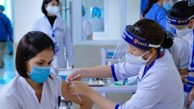 Bộ Tài chính trình Chính phủ thành lập Quỹ vaccine phòng Covid-19