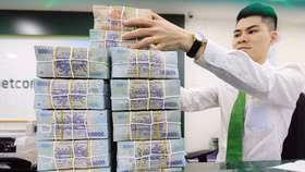 Lãi suất ngân hàng thong thả đón Tết