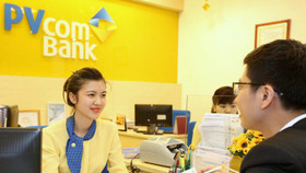 PVcomBank tặng 0,3% lãi suất tiết kiệm cho khách hàng