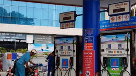 Giá xăng dầu đồng loạt tăng từ chiều nay