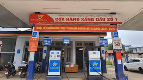 Vi phạm quy định thời gian bán hàng, một doanh nghiệp xăng dầu ở Lai Châu bị phạt hành chính