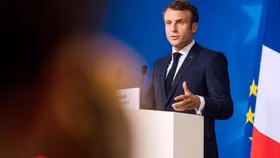 TT Emmanuel Macron muốn thay đổi độ tuổi nghỉ hưu ở Pháp từ 62 lên 65 tuổi