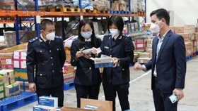 Cuối năm, ngành Hải quan tập trung xử lý các hành vi buôn lậu, vận chuyển trái phép hàng hóa qua biên giới