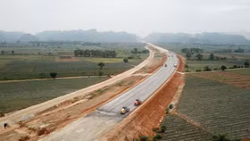 Không để xảy ra tiêu cực, lợi ích nhóm trong chọn thầu cao tốc Bắc - Nam