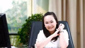 Bà Đặng Huỳnh Ức My gom xong 3 triệu cổ phiếu SBT