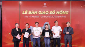 Phân khu The Rainbow – Vinhomes Grand Park chính thức bàn giao hơn 1000 sổ hồng