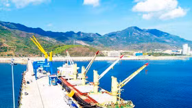 Khánh Hoà kiến nghị Thủ tướng ủng hộ 2 dự án gần 27 tỷ USD của Tập đoàn dầu khí Hoa Kỳ