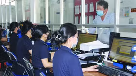 Một doanh nghiệp FDI bị dừng làm thủ tục hải quan, nhiều Giám đốc ở Nghệ An bị tạm hoãn xuất cảnh