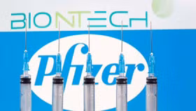 Vắc-xin của Pfizer và BioNTech có thể được phê duyệt vào tháng tới