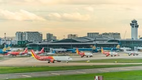 Bộ GTVT phản hồi về việc áp giá sàn vận chuyển khách nội địa