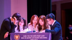 Chung kết Cuộc thi “Tìm hiểu pháp luật bảo vệ quyền lợi người tiêu dùng”