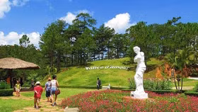 Thả hồn phiêu lãng nơi Thung lũng Tình yêu Đà Lạt