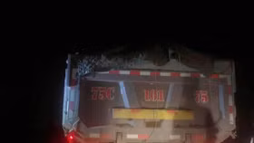 Vụ phóng viên bị đe dọa khi phản ánh dàn xe “khủng long” chở cát từ Quảng Trị vào Huế: Đề nghị công an vào cuộc