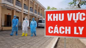 Tối 24/8: Thêm 10.811 ca COVID-19