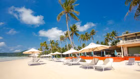 Bãi Sao và Bãi Kem: 2 bãi biển "song sinh" nhưng chưa song hành