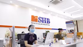 HOSE đề nghị HNX phối hợp chuyển sàn cho SHB