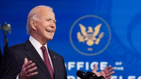 Mỹ: Các quan chức chính phủ bắt đầu nhận vắc-xin ngừa Covid-19 từ ngày mai